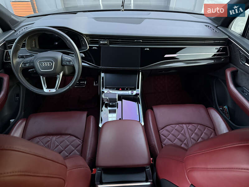 Позашляховик / Кросовер Audi SQ7 2021 в Києві