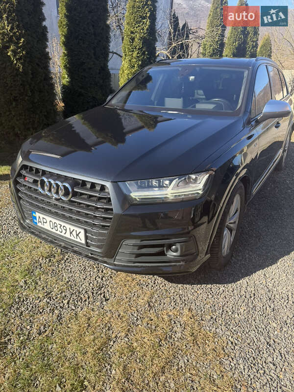 Внедорожник / Кроссовер Audi SQ7 2016 в Хусте фото Внедорожник / Кроссовер Audi SQ7 2016 в Хусте
