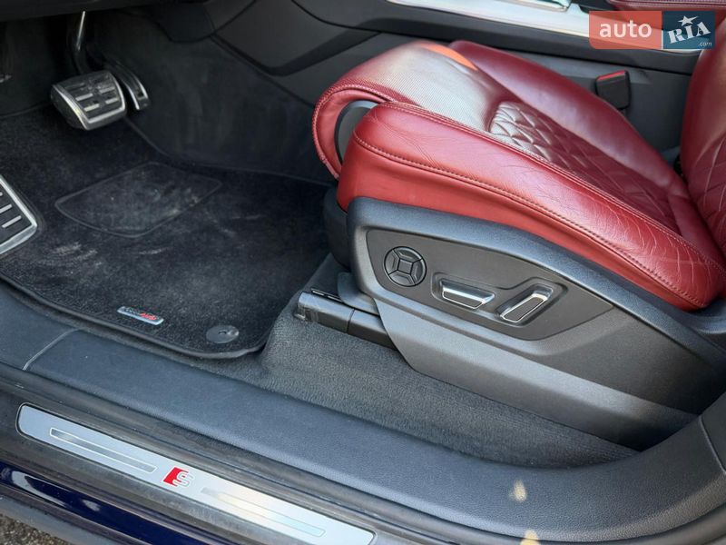 Внедорожник / Кроссовер Audi SQ7 2020 в Киеве