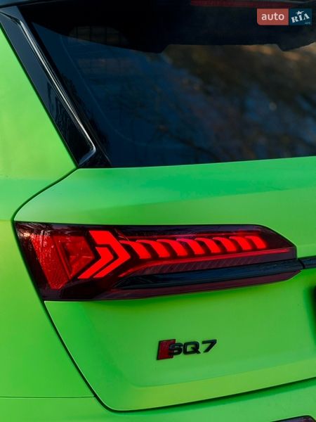 Позашляховик / Кросовер Audi SQ7 2023 в Києві