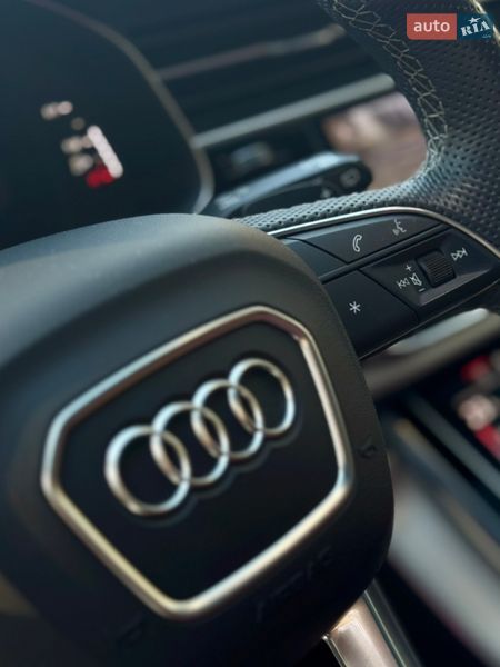Позашляховик / Кросовер Audi SQ7 2023 в Києві