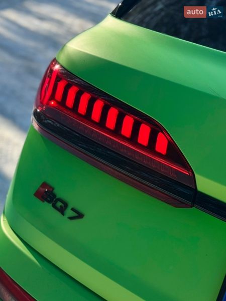 Позашляховик / Кросовер Audi SQ7 2023 в Києві