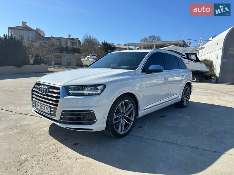 Внедорожник / Кроссовер Audi SQ7 2018 в Одессе