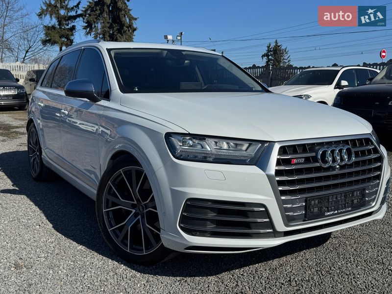 Внедорожник / Кроссовер Audi SQ7 2017 в Тернополе