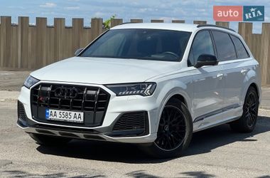 Позашляховик / Кросовер Audi SQ7 2021 в Києві