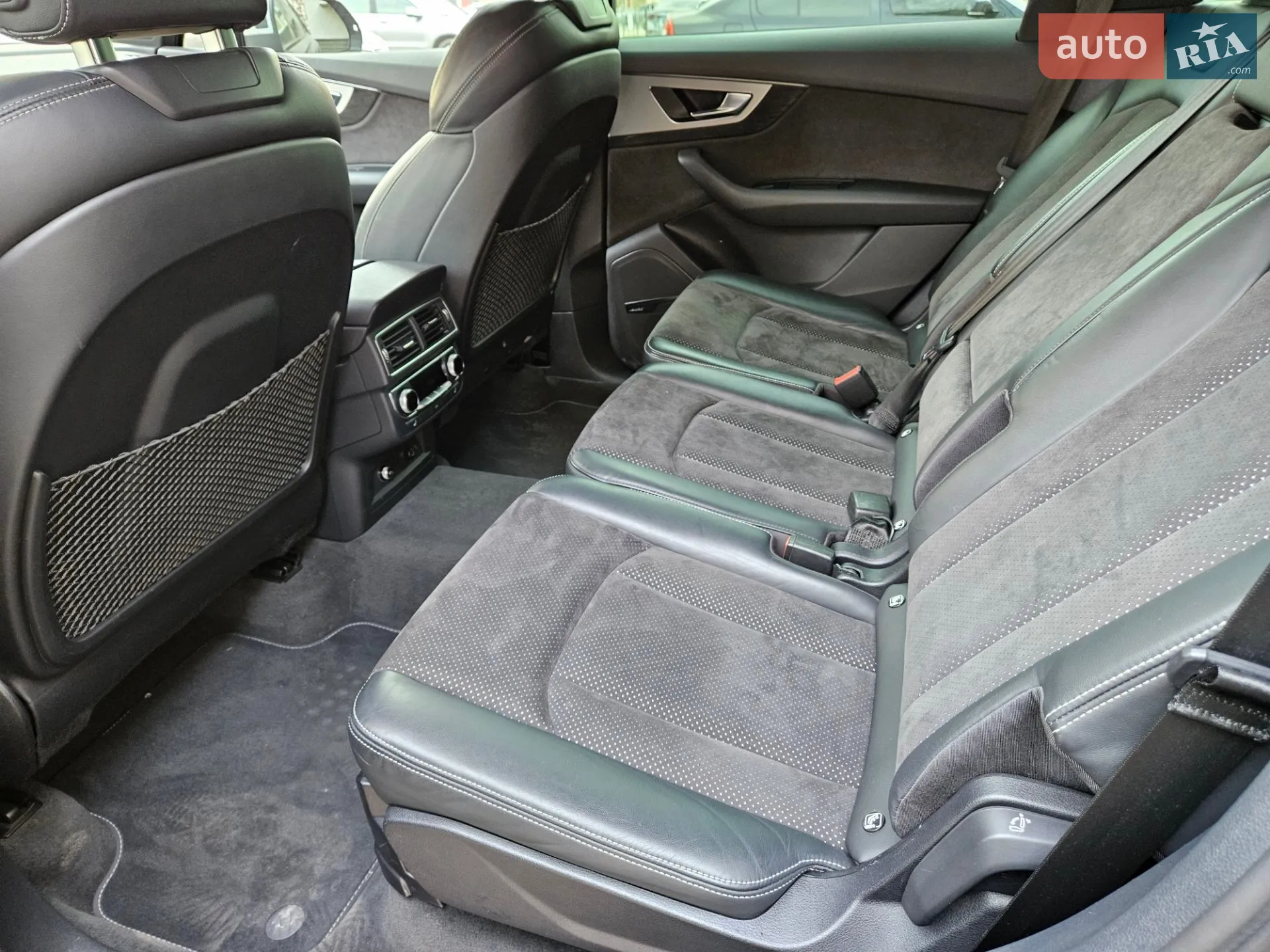 2018 Audi SQ7 - мініатюра 27