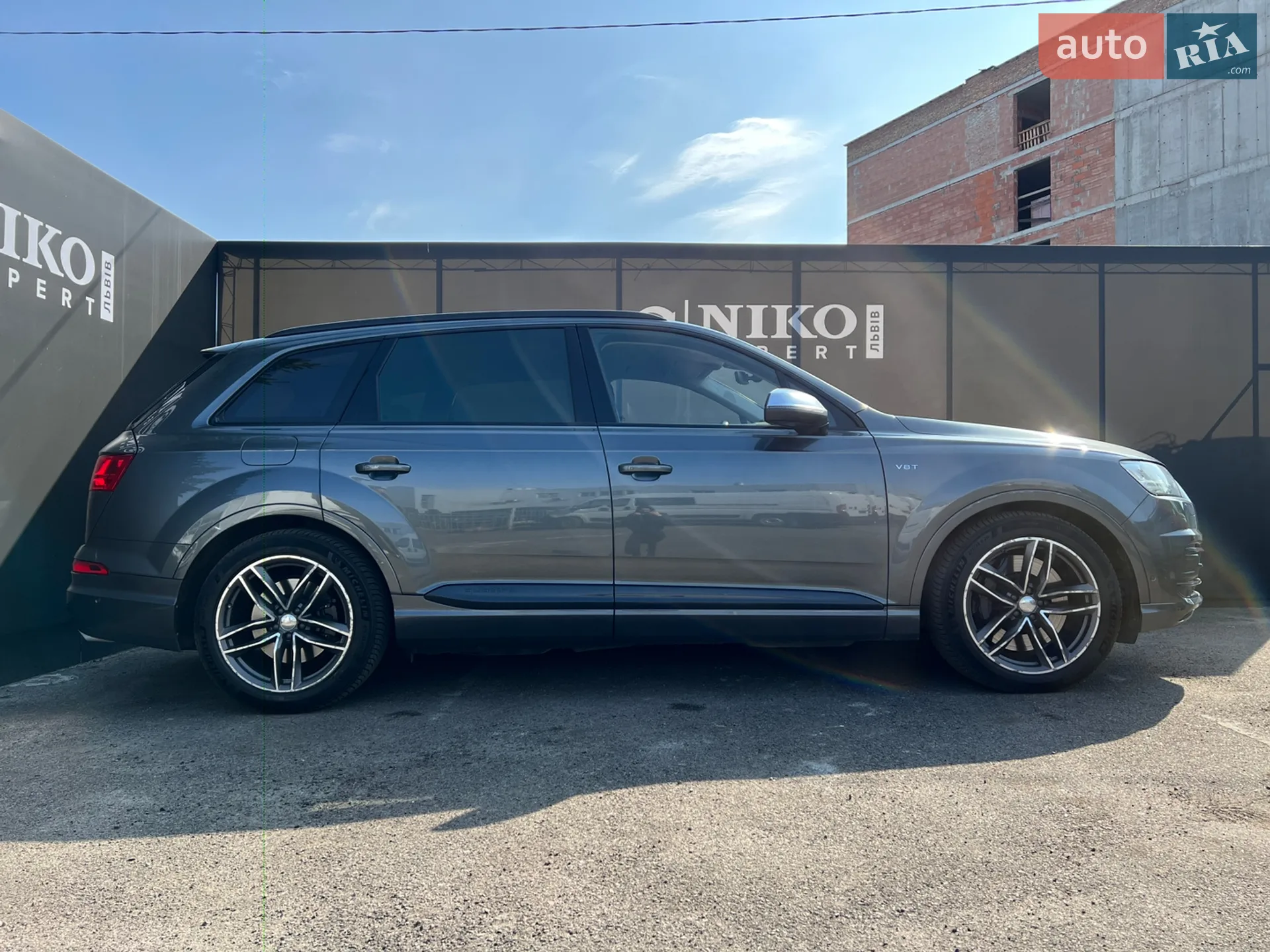 2018 Audi SQ7 - мініатюра 11