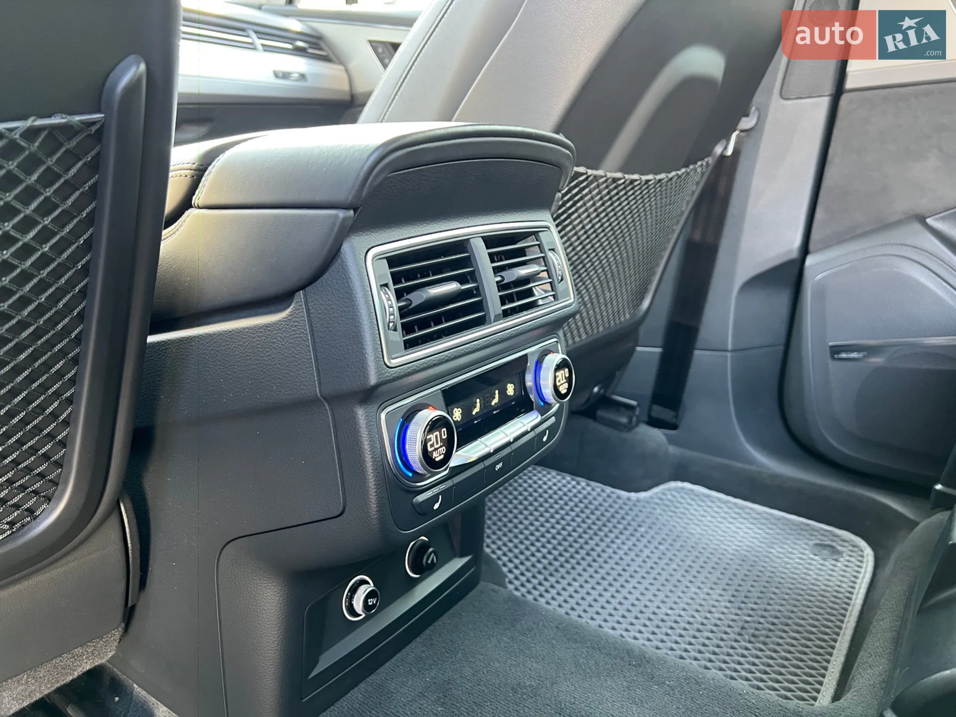 2018 Audi SQ7 - мініатюра 28