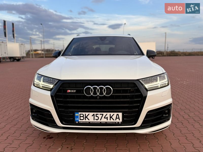 Внедорожник / Кроссовер Audi SQ7 2017 в Ровно фото 14 Внедорожник / Кроссовер Audi SQ7 2017 в Ровно