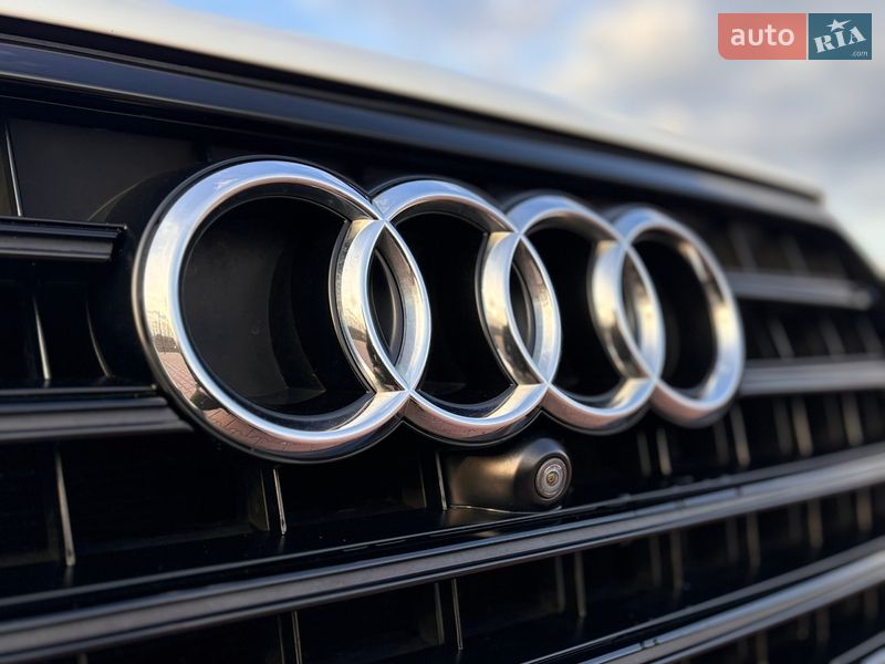 Внедорожник / Кроссовер Audi SQ7 2017 в Ровно фото 50 Внедорожник / Кроссовер Audi SQ7 2017 в Ровно