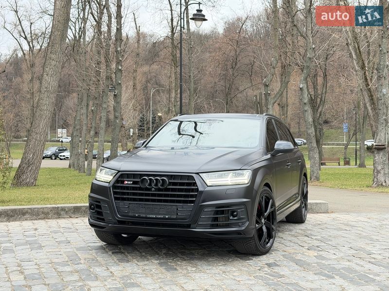 Внедорожник / Кроссовер Audi SQ7 2018 в Киеве