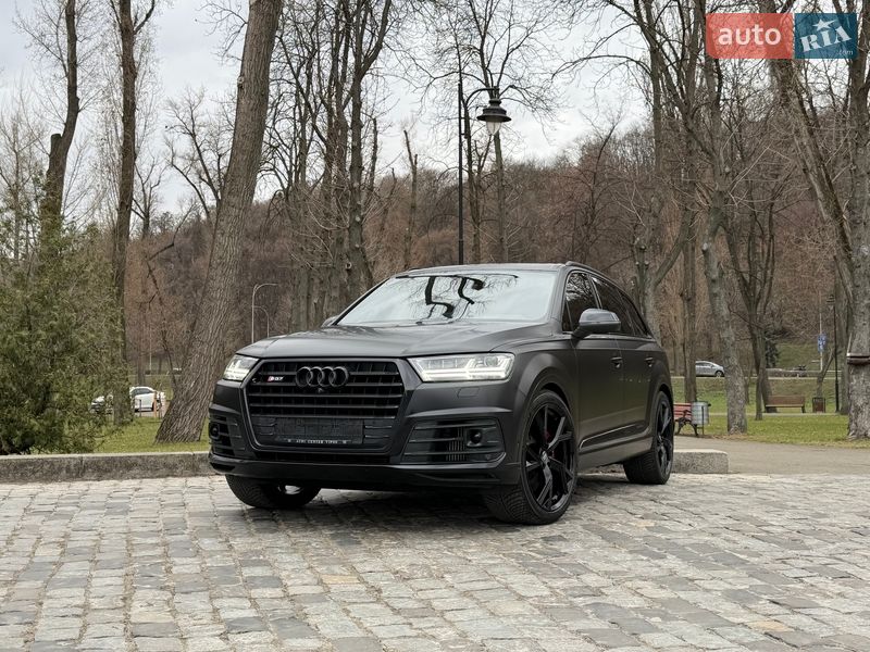 Внедорожник / Кроссовер Audi SQ7 2018 в Киеве