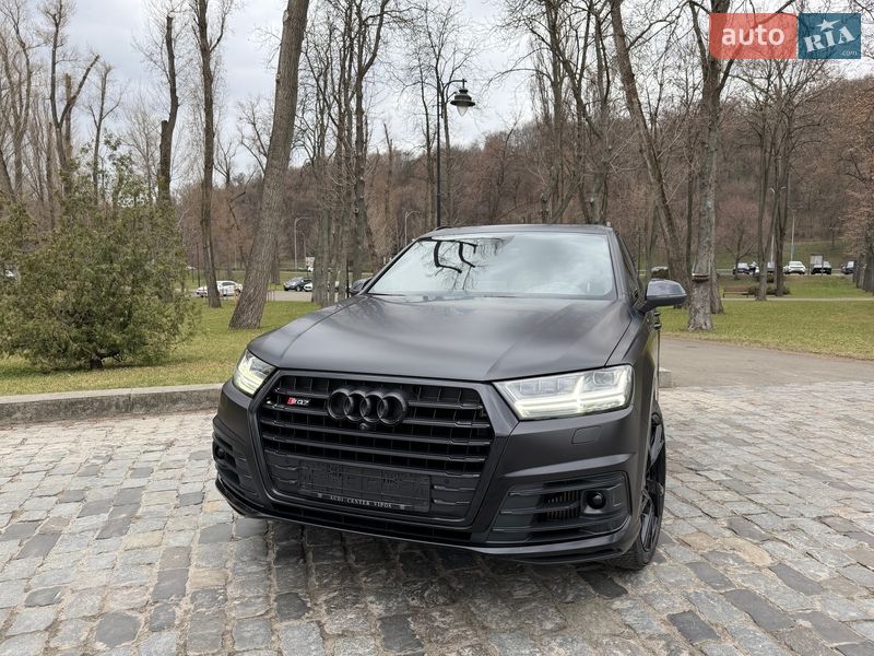 Внедорожник / Кроссовер Audi SQ7 2018 в Киеве