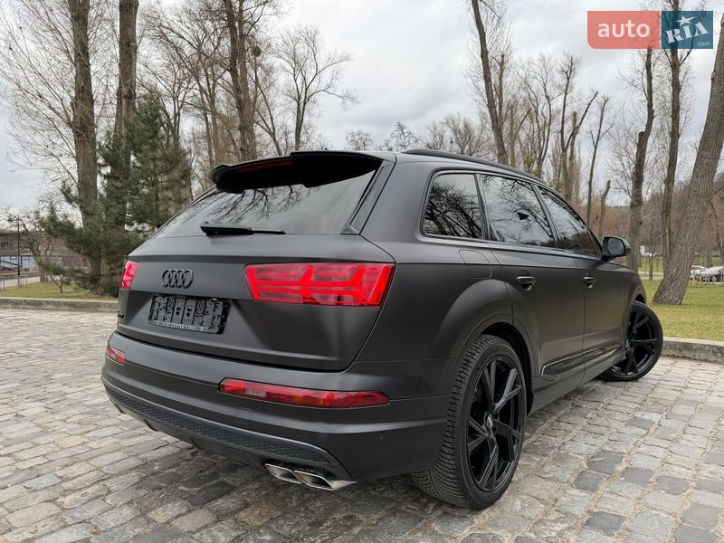 Внедорожник / Кроссовер Audi SQ7 2018 в Киеве