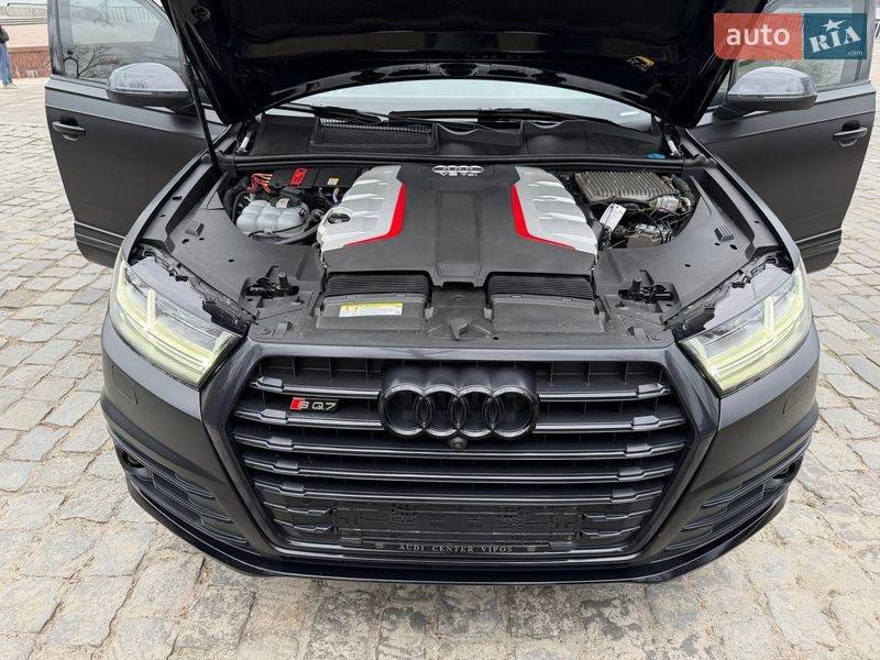 Внедорожник / Кроссовер Audi SQ7 2018 в Киеве