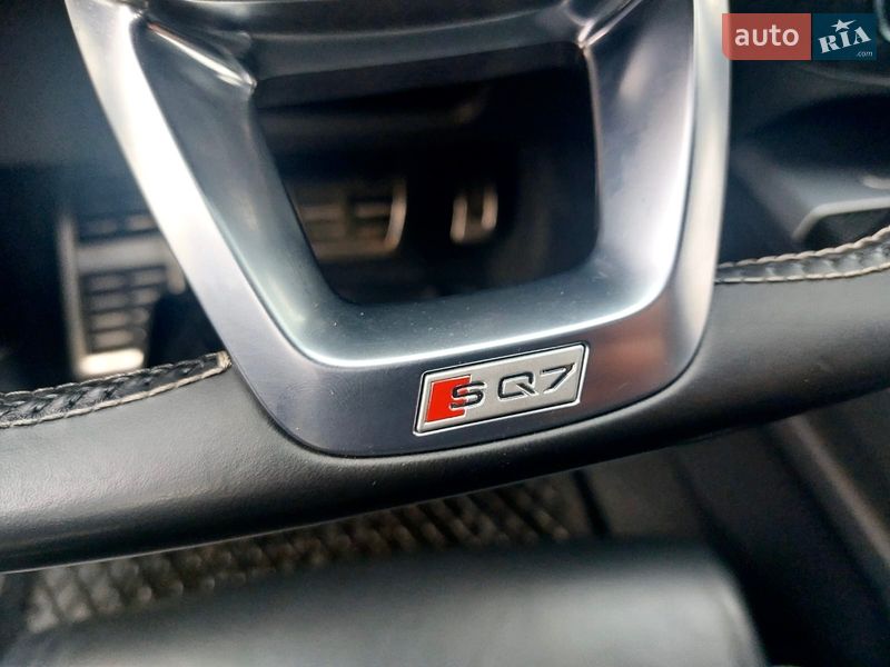 Позашляховик / Кросовер Audi SQ7 2017 в Вінниці фото 24 Позашляховик / Кросовер Audi SQ7 2017 в Вінниці
