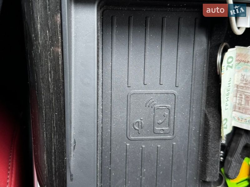Внедорожник / Кроссовер Audi SQ7 2021 в Киеве