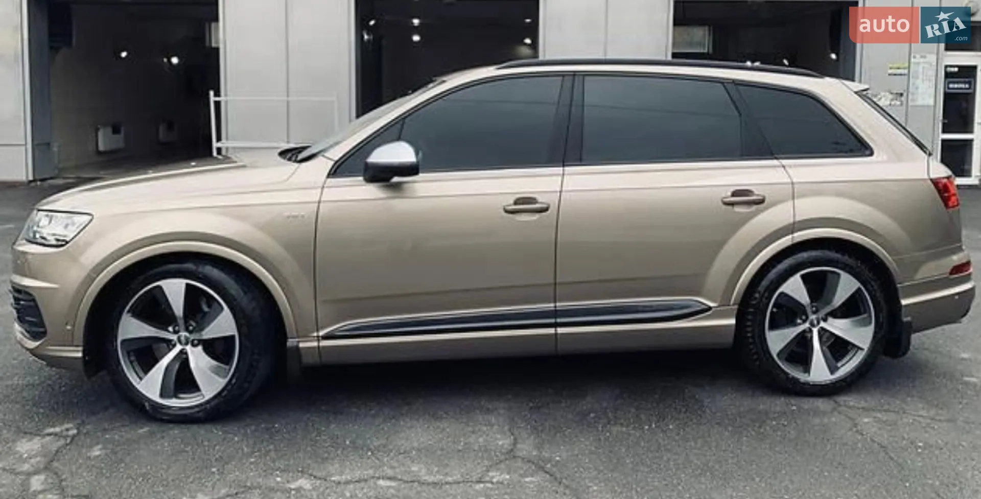2018 Audi SQ7 - мініатюра 4