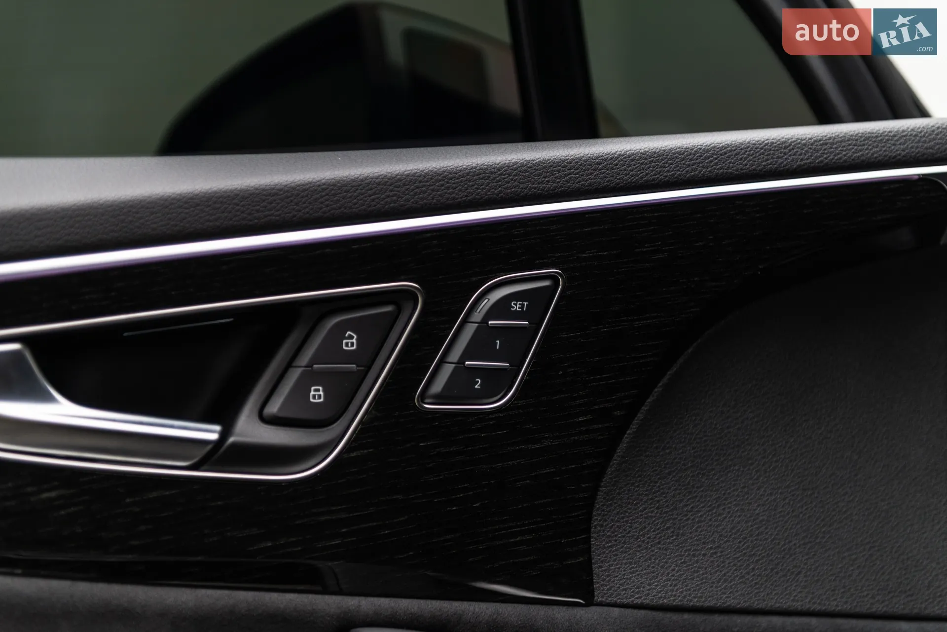 2023 Audi SQ7 - мініатюра 28