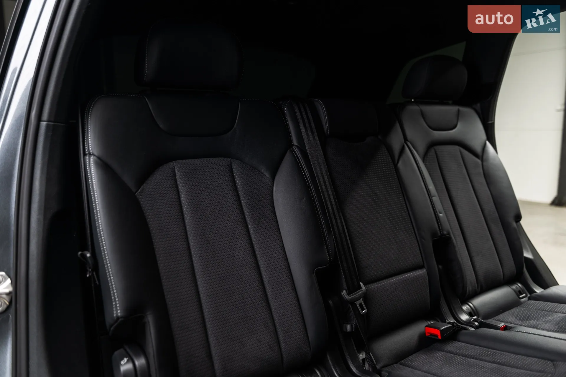 2023 Audi SQ7 - мініатюра 33