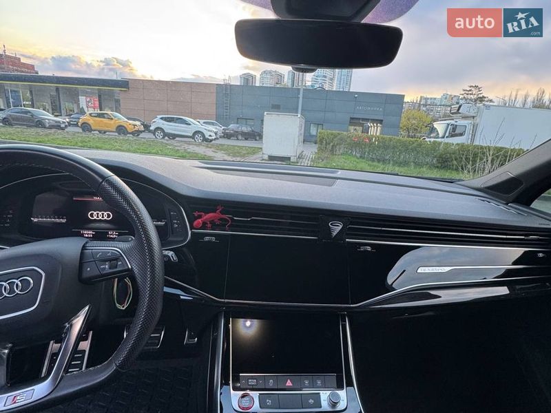 Позашляховик / Кросовер Audi SQ7 2021 в Дніпрі фото 7 Позашляховик / Кросовер Audi SQ7 2021 в Дніпрі