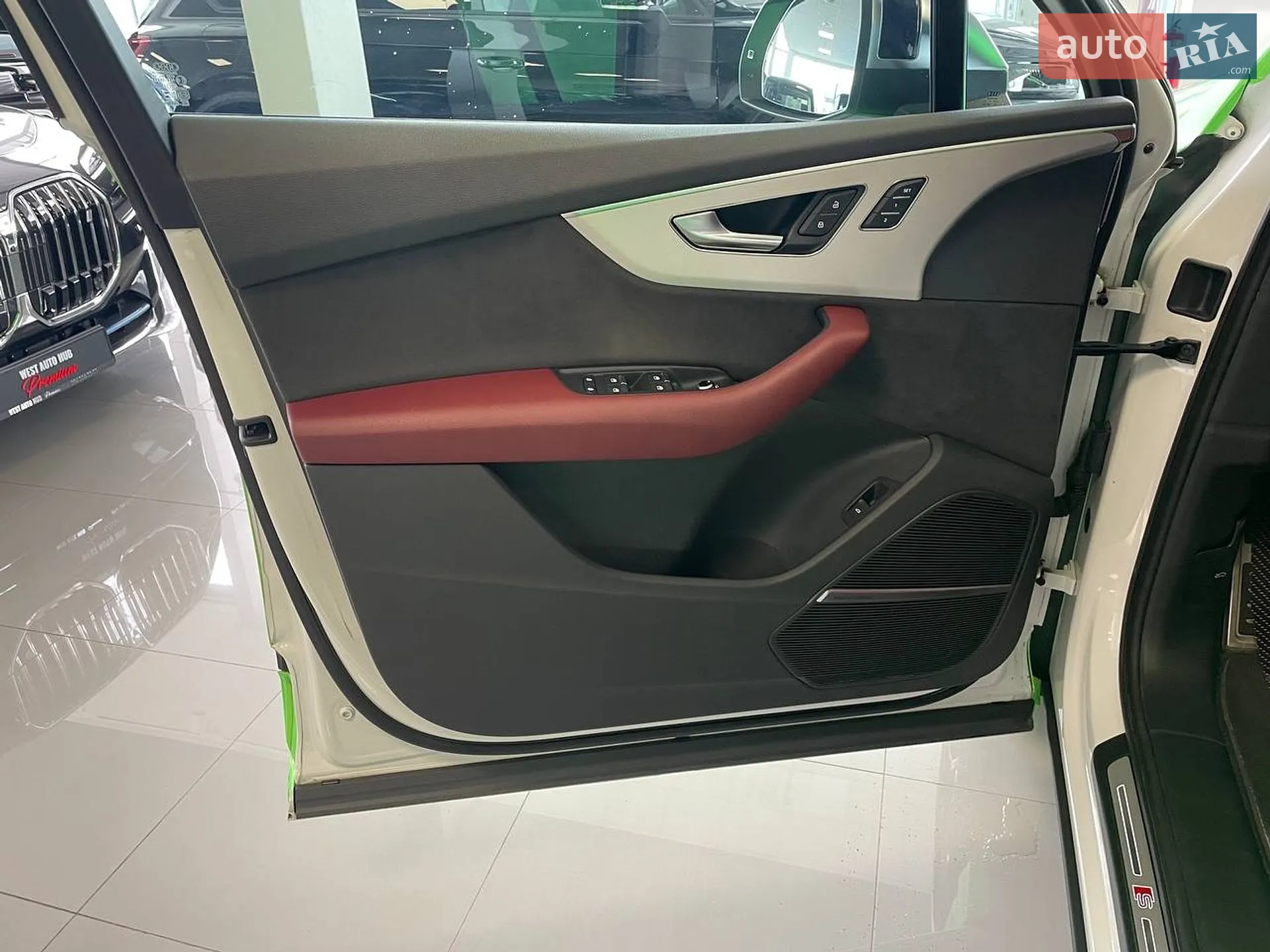2023 Audi SQ7 - мініатюра 12