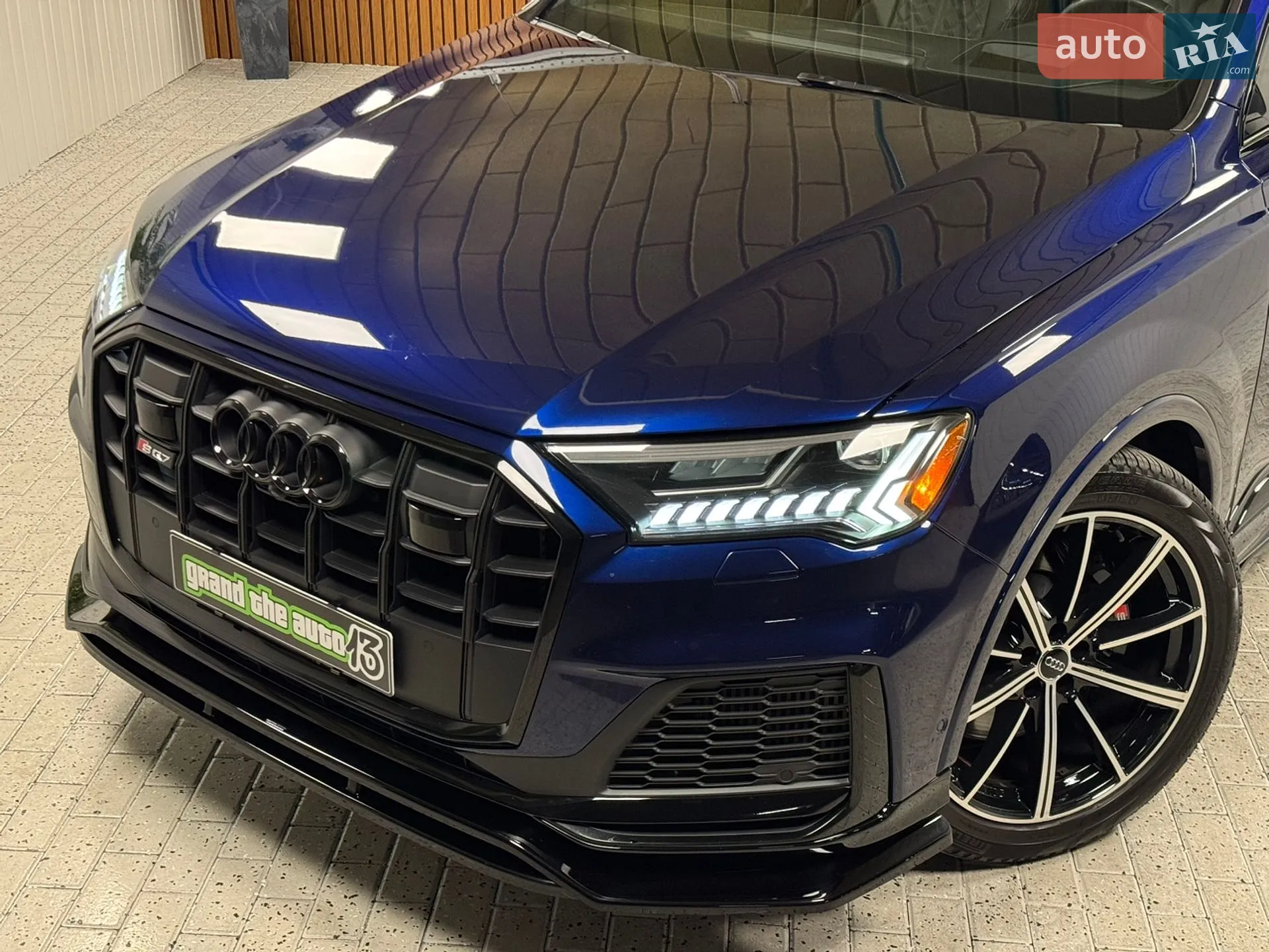 2020 Audi SQ7 - мініатюра 10