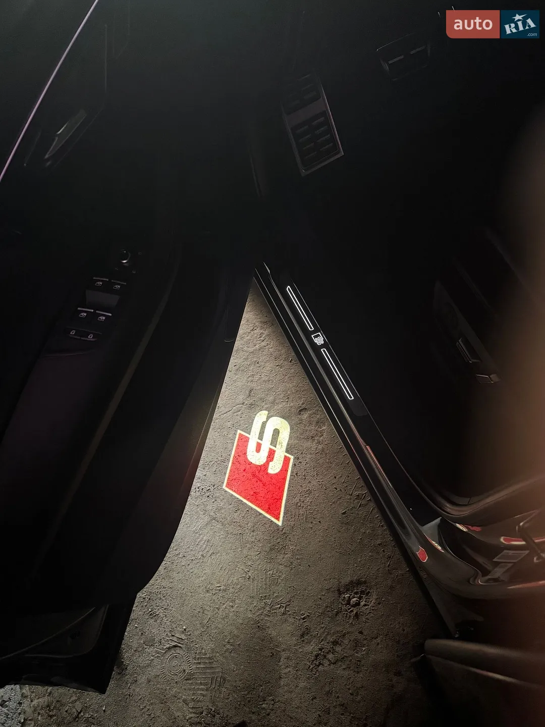 2023 Audi SQ7 - мініатюра 46