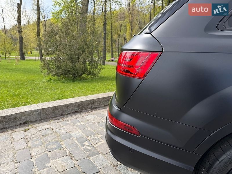 Внедорожник / Кроссовер Audi SQ7 2018 в Киеве