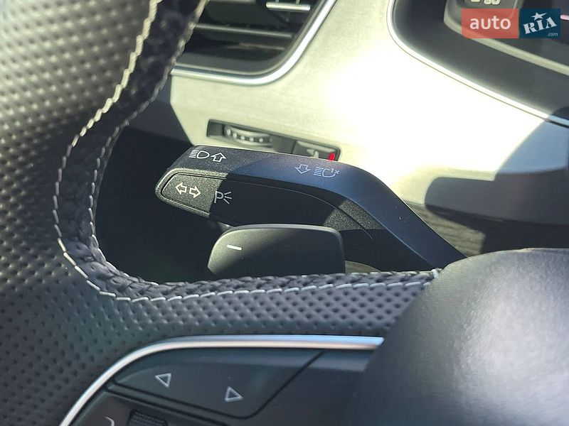 Внедорожник / Кроссовер Audi SQ7 2018 в Киеве
