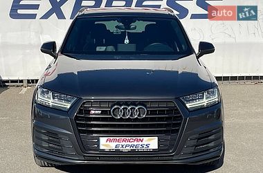 Внедорожник / Кроссовер Audi SQ7 2018 в Киеве