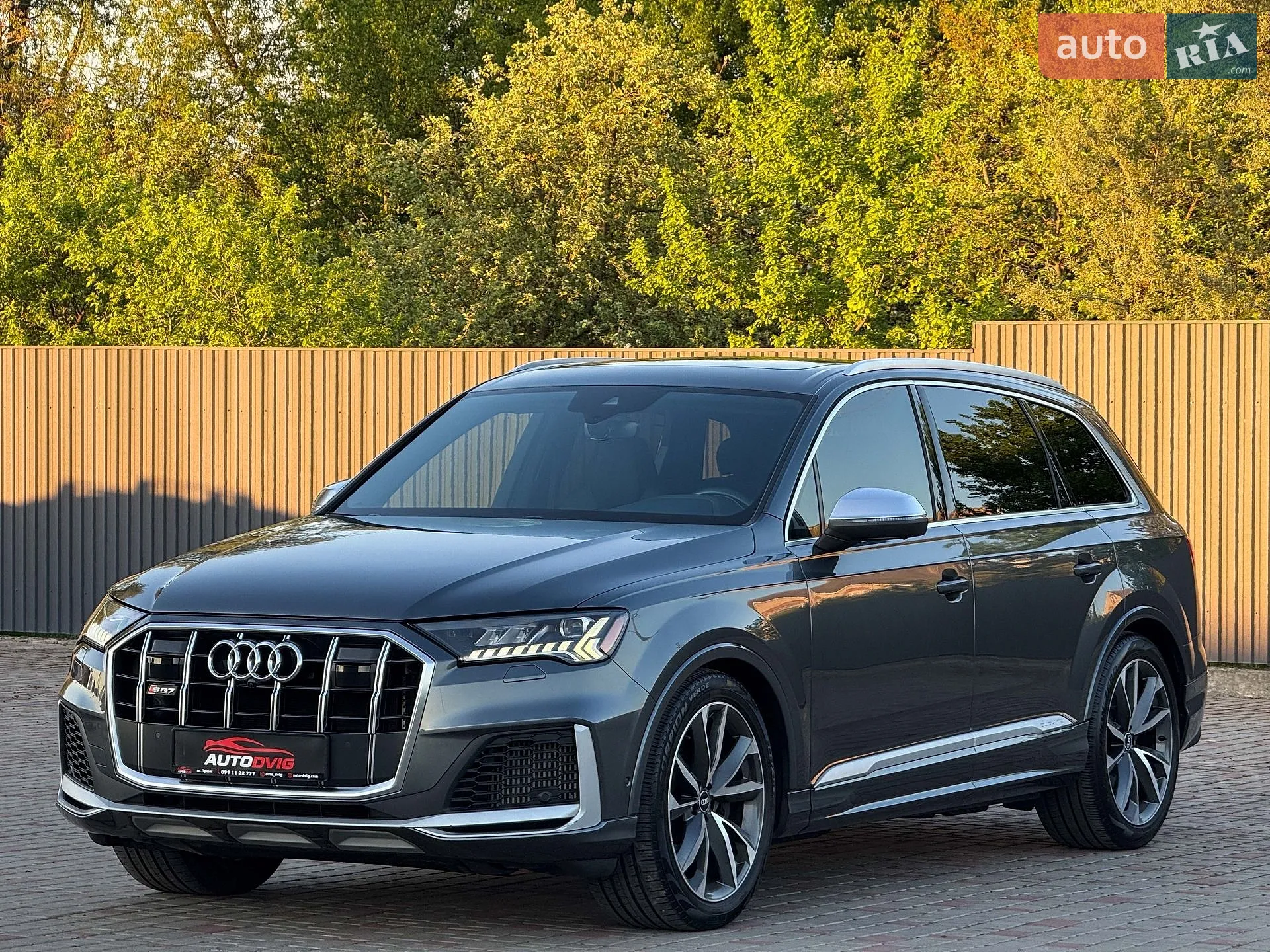2020 Audi SQ7 - мініатюра 8