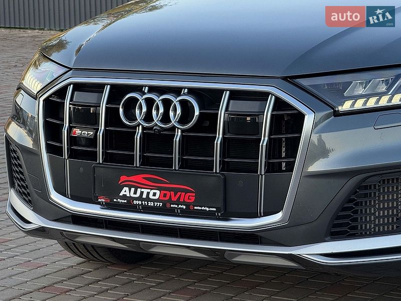 Позашляховик / Кросовер Audi SQ7 2020 в Луцьку