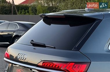 Позашляховик / Кросовер Audi SQ7 2020 в Луцьку