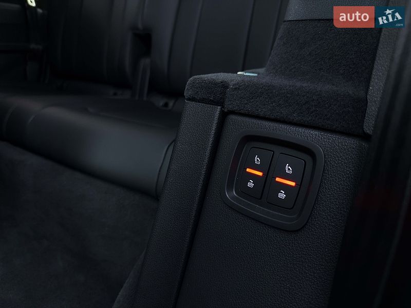 Позашляховик / Кросовер Audi SQ7 2020 в Луцьку