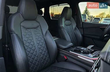 Позашляховик / Кросовер Audi SQ7 2020 в Луцьку
