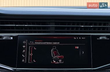 Позашляховик / Кросовер Audi SQ7 2020 в Луцьку