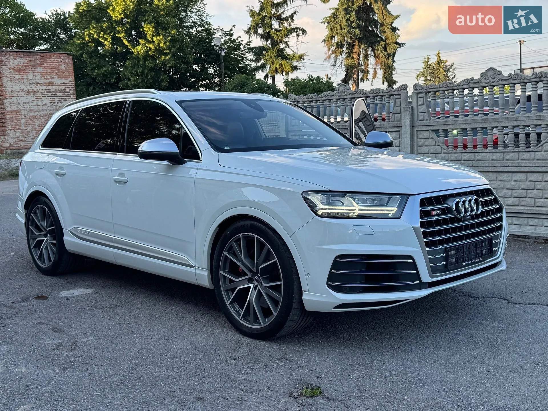 2017 Audi SQ7 - мініатюра 56