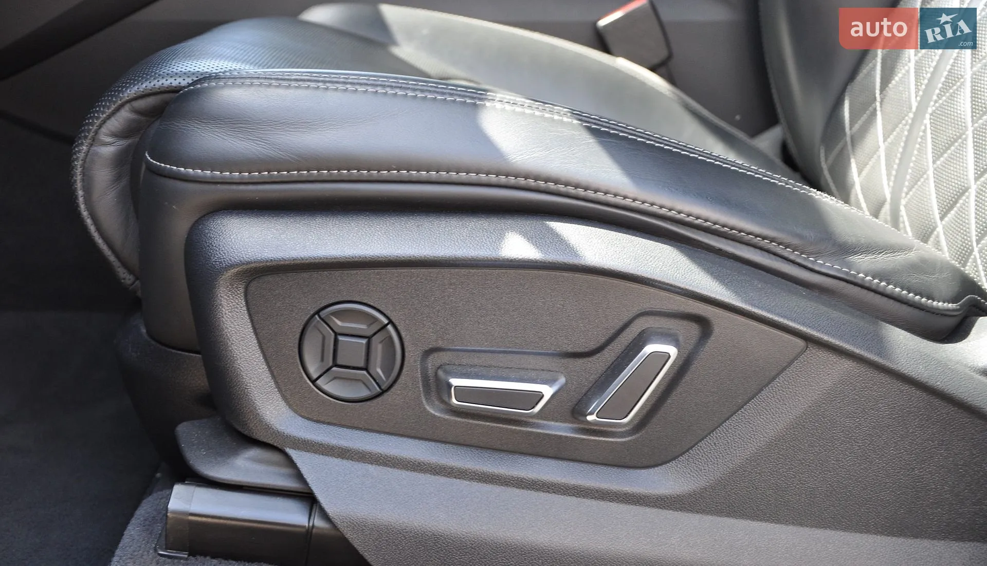 2021 Audi SQ7 - мініатюра 29