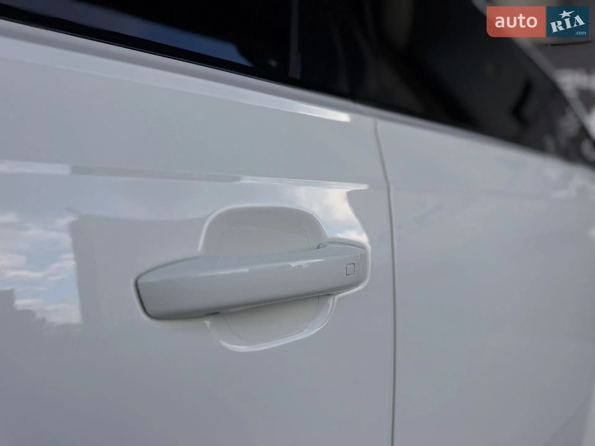 2017 Audi SQ7 - мініатюра 10