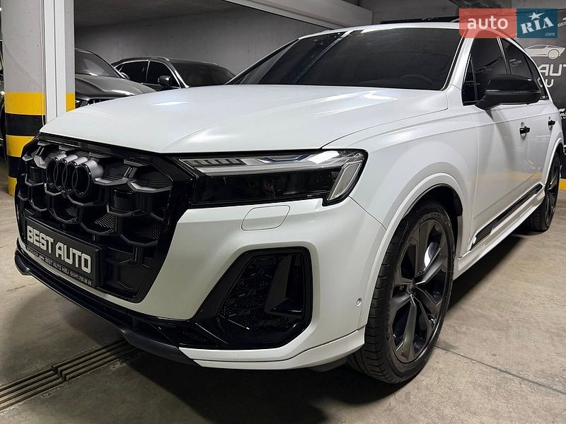 Позашляховик / Кросовер Audi SQ7 2024 в Києві
