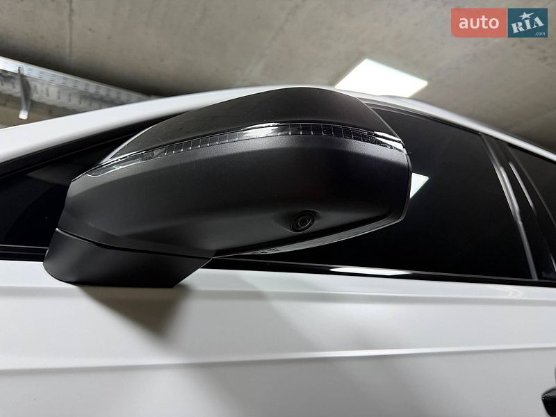 Позашляховик / Кросовер Audi SQ7 2024 в Києві
