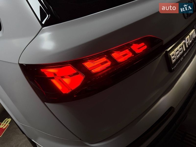 Позашляховик / Кросовер Audi SQ7 2024 в Києві