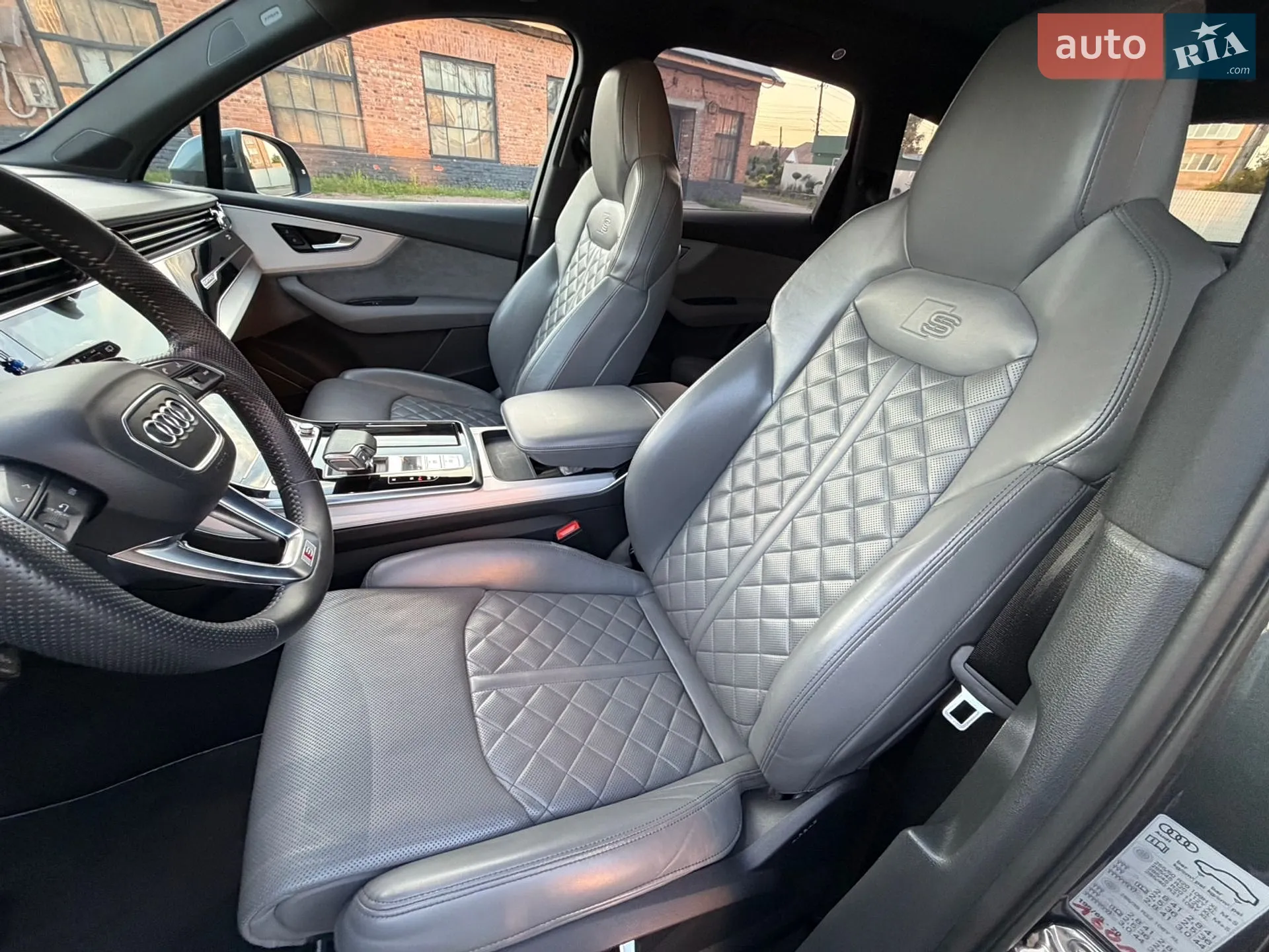 2019 Audi SQ7 - мініатюра 16