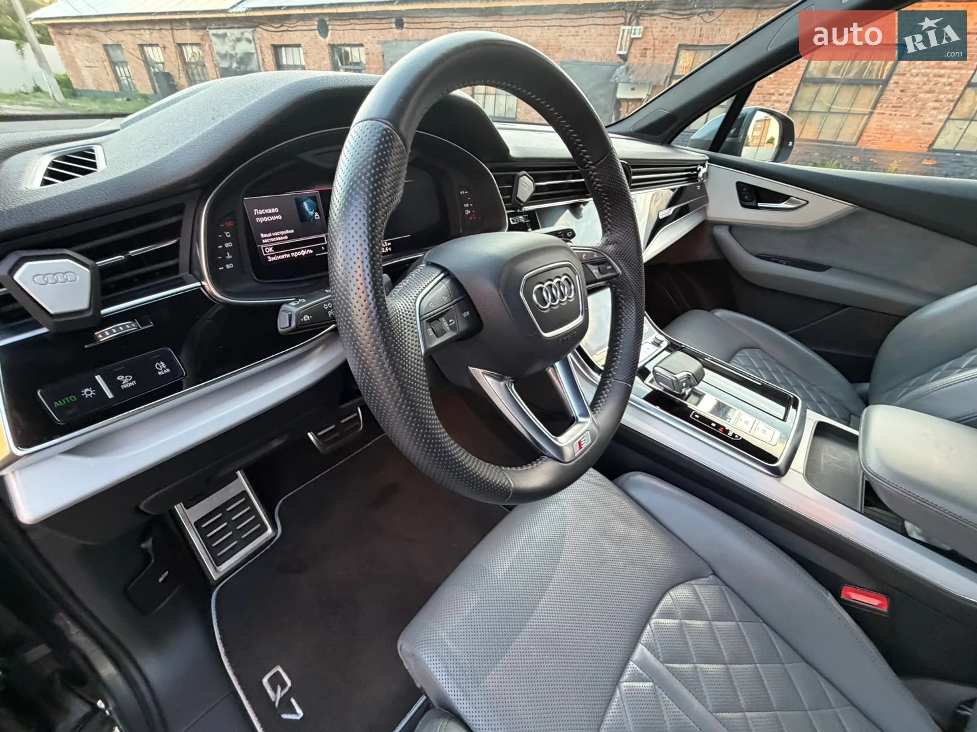 2019 Audi SQ7 - мініатюра 17