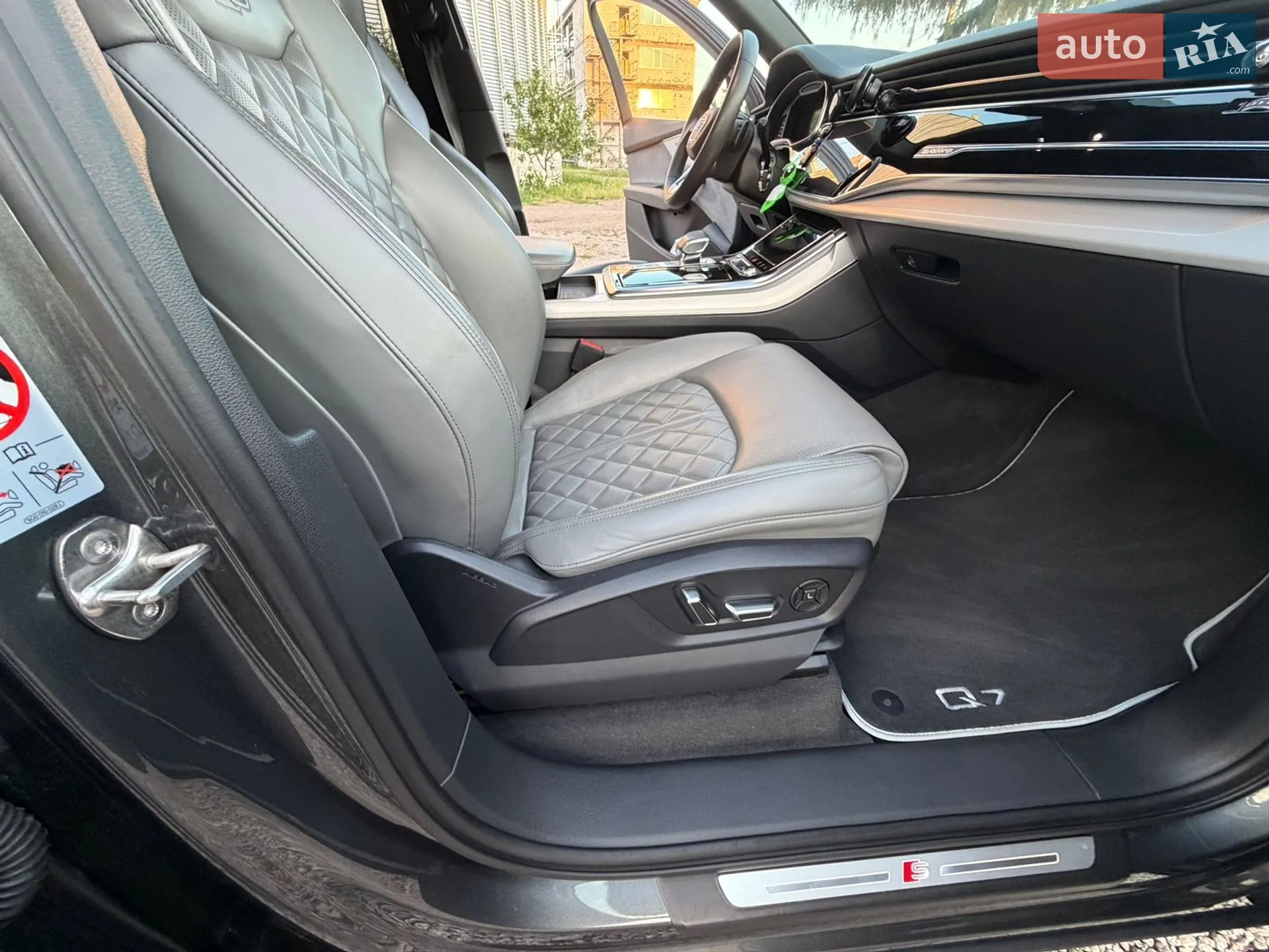 2019 Audi SQ7 - мініатюра 21