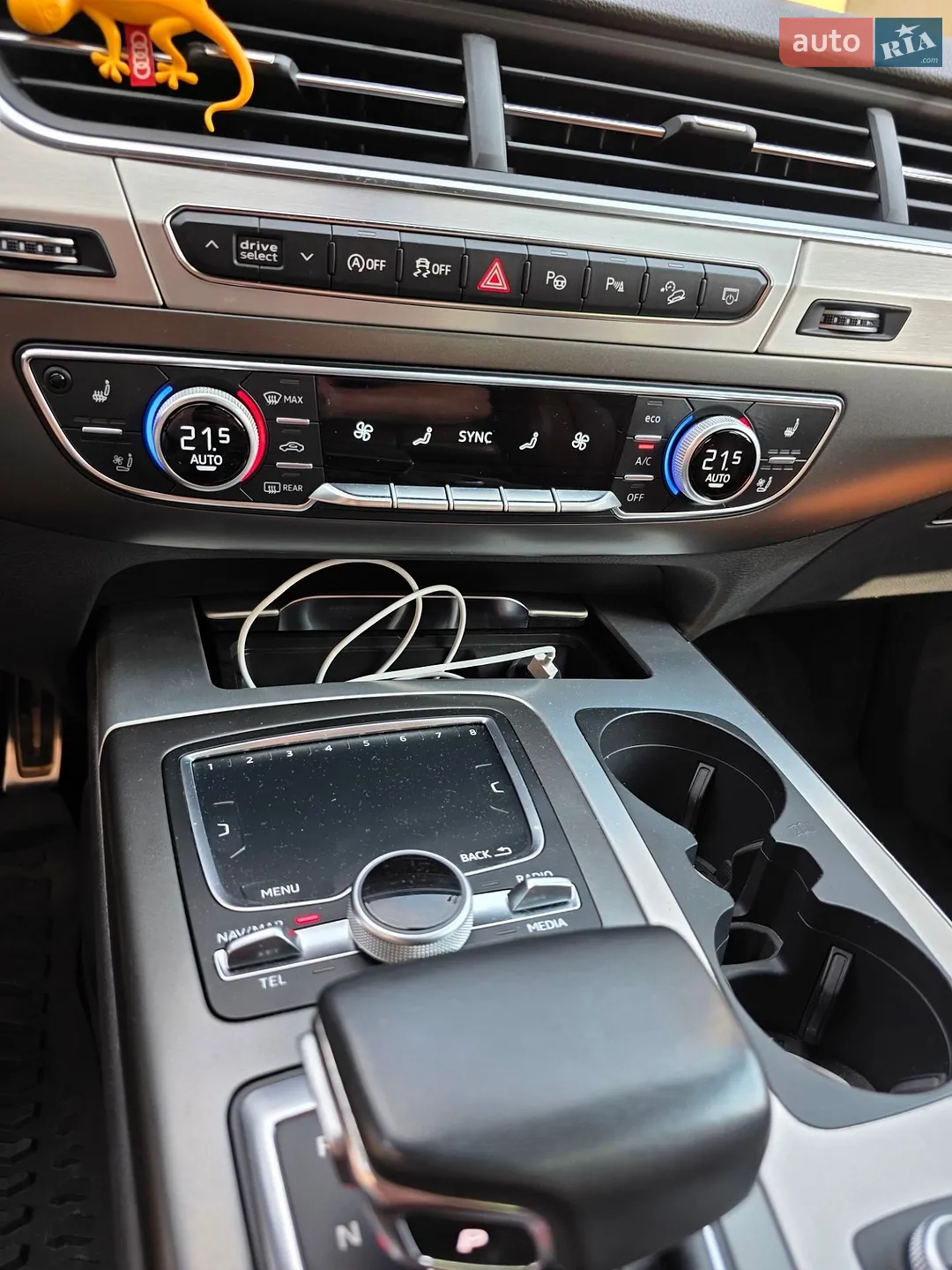 2018 Audi SQ7 - мініатюра 10