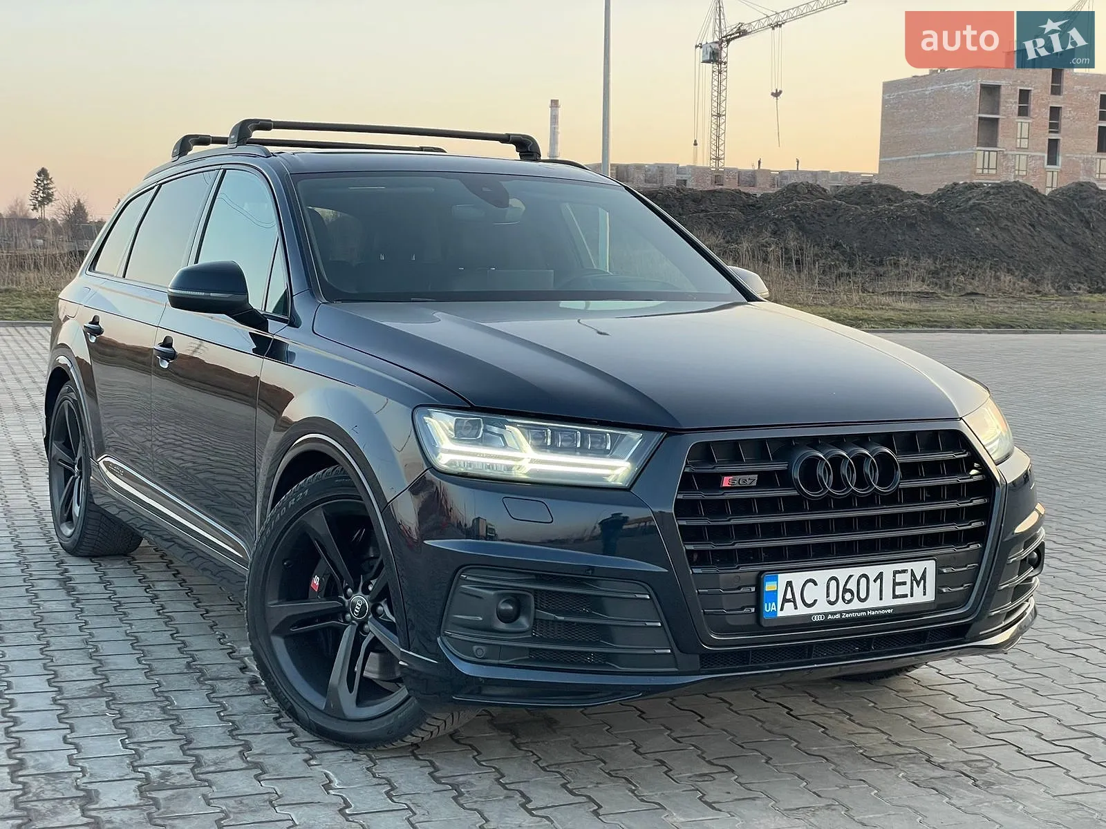 2017 Audi SQ7 - фото 1