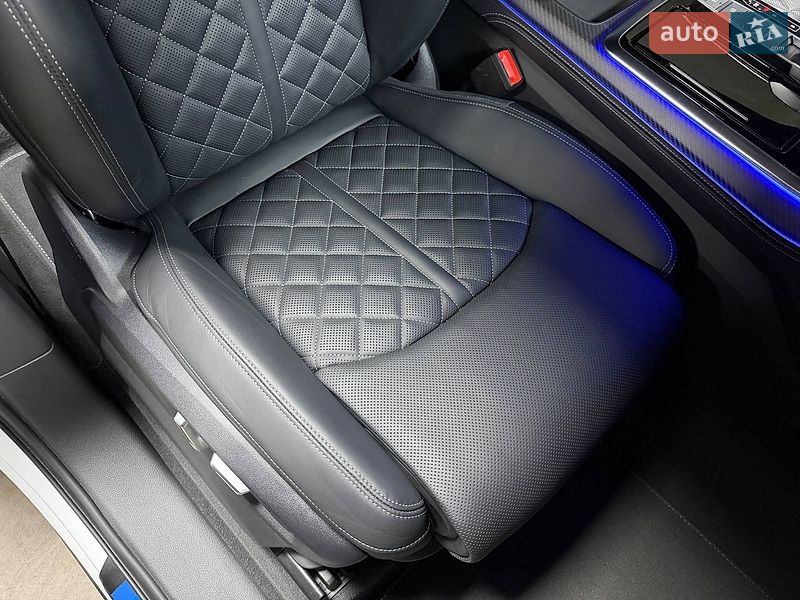 Позашляховик / Кросовер Audi SQ7 2024 в Києві