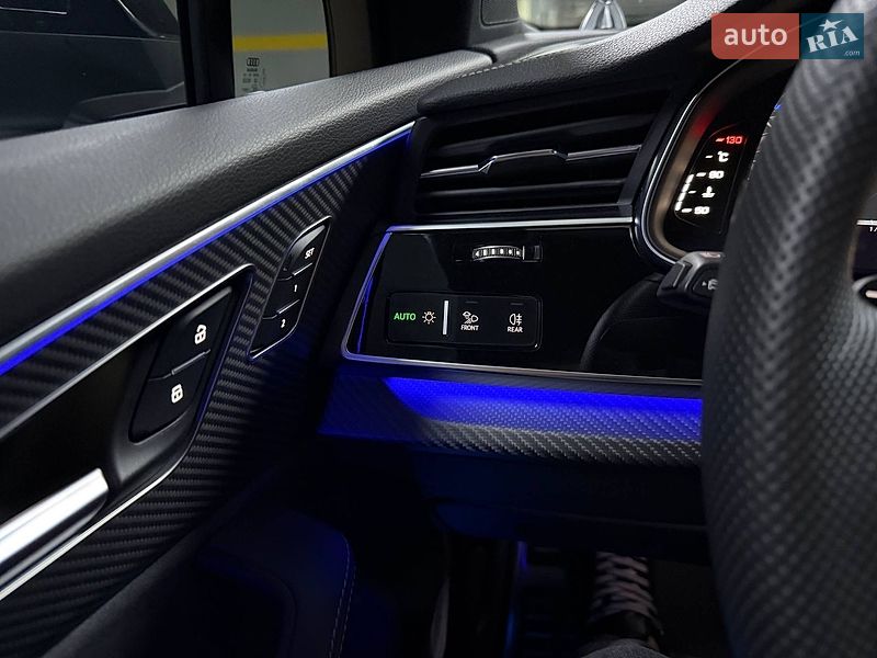 Внедорожник / Кроссовер Audi SQ7 2024 в Киеве